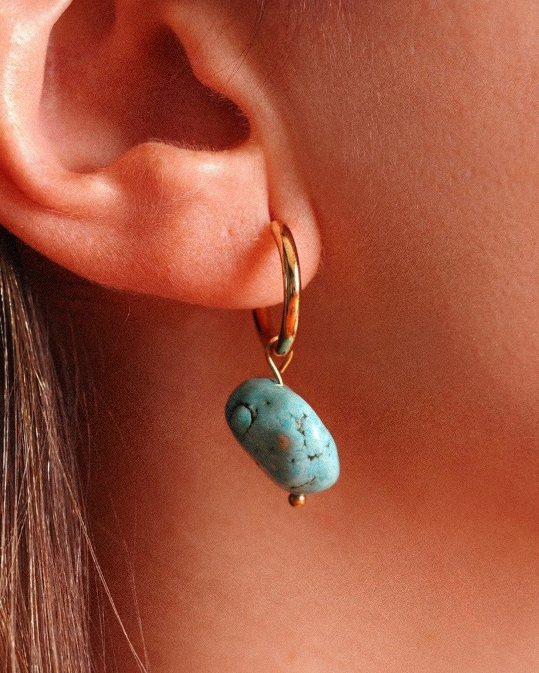Pendientes Turquesa Irregular Acero Inoxidable Dorado