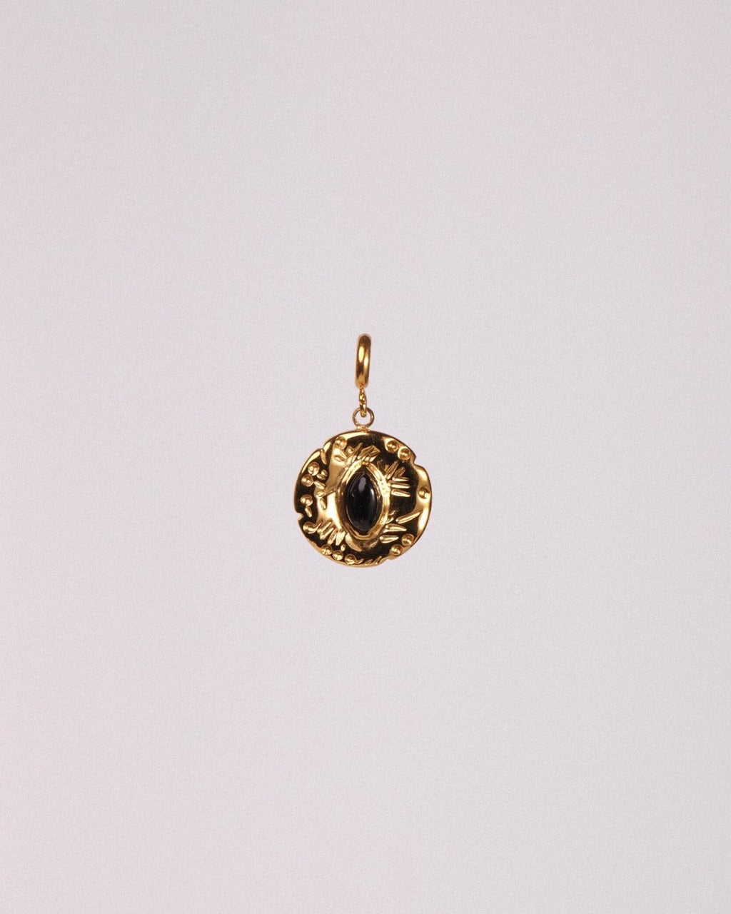 Charm Ojo de Serpiente Acero Inoxidable Dorado Ágata Negra