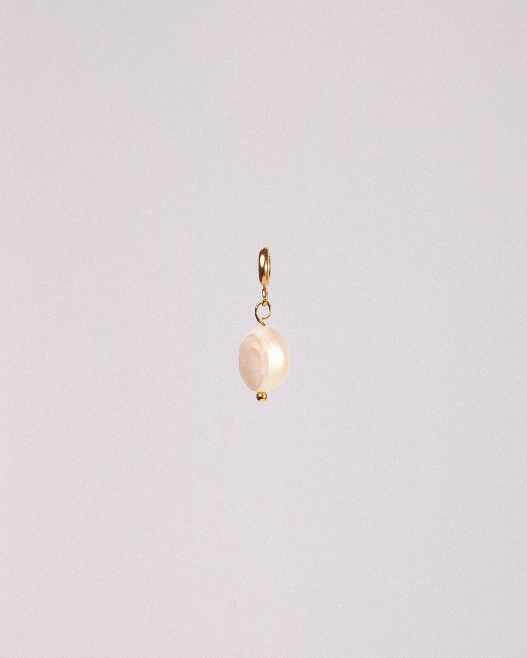 Charm Perla Acero Inoxidable Dorado