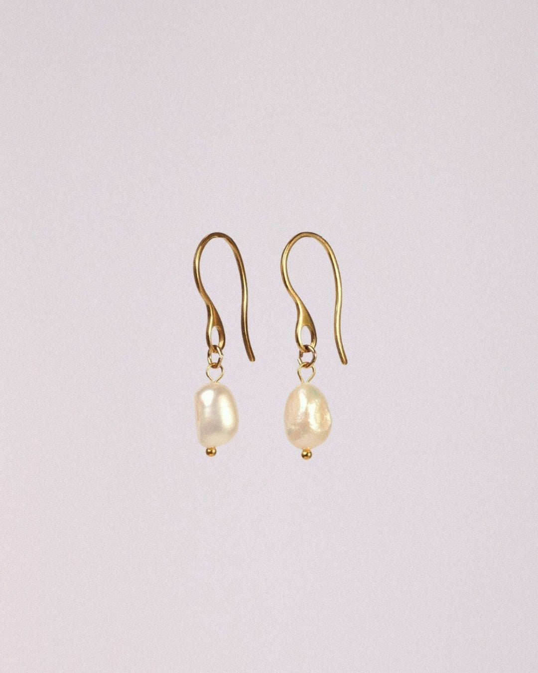 Pendientes Perla Acero Inoxidable Dorado