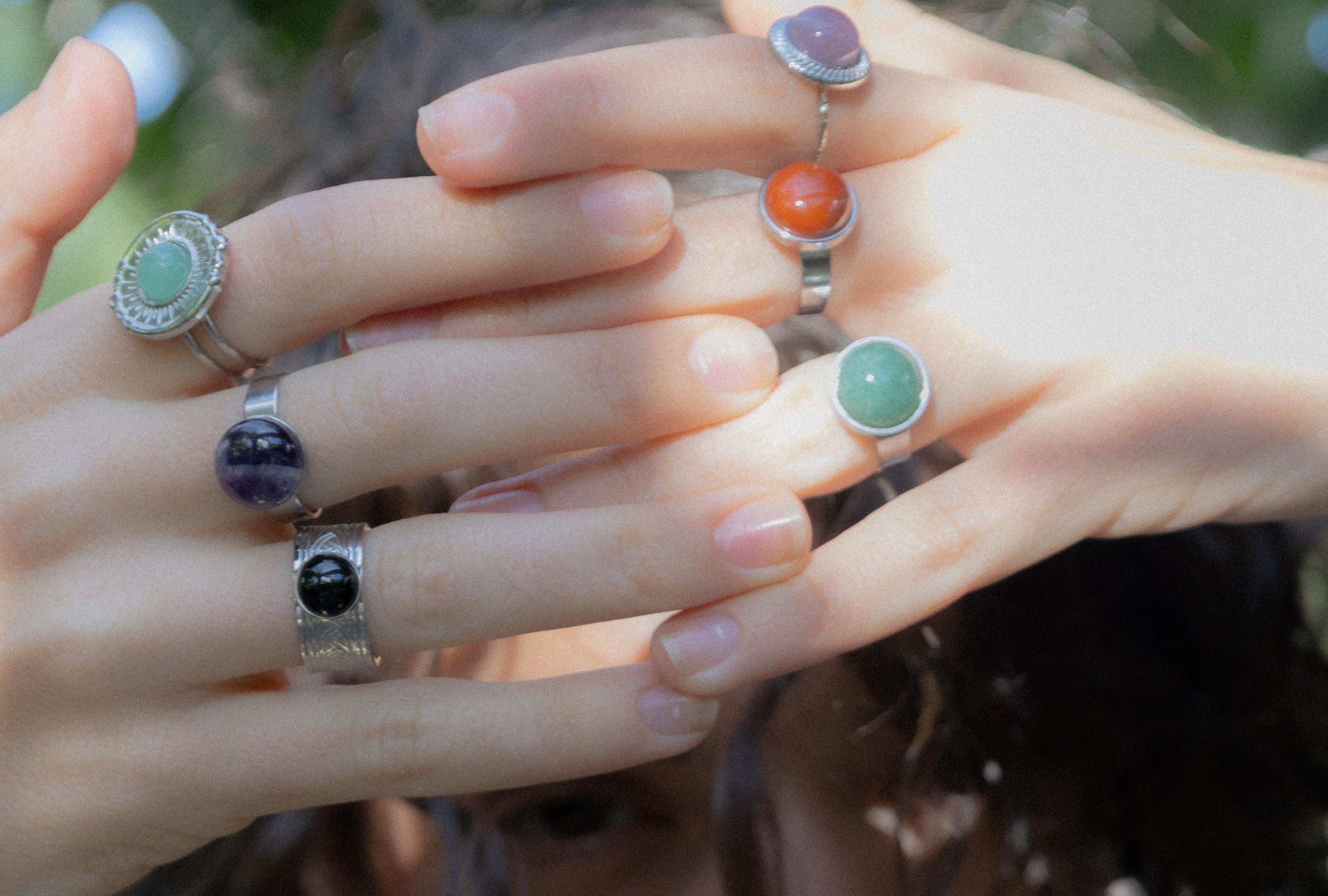 joyas con piedras naturales