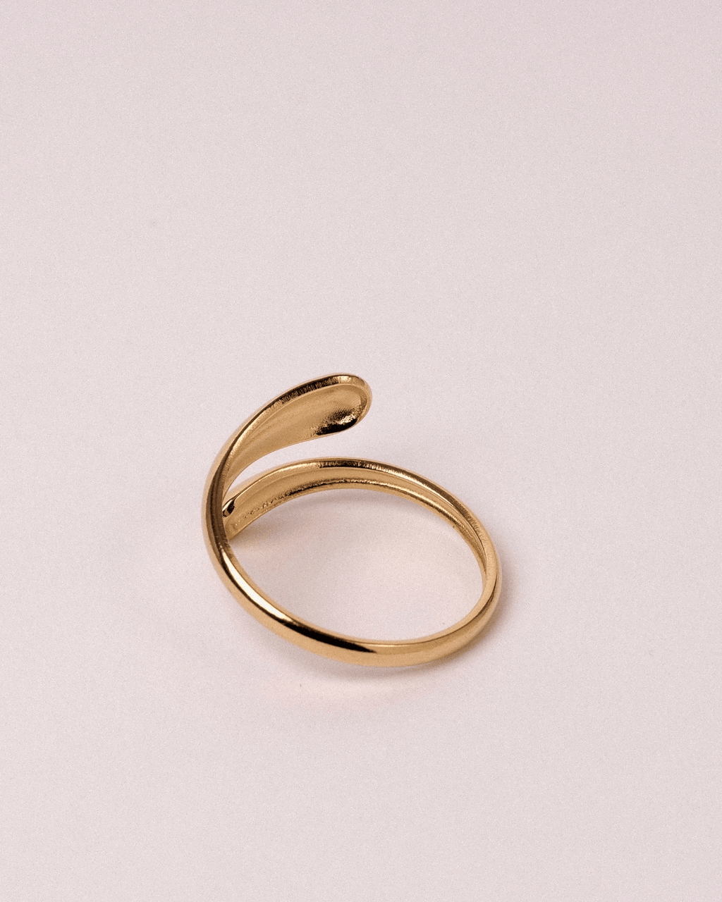 Anillo Espiral Acero Inoxidable Dorado - Positive Jewels