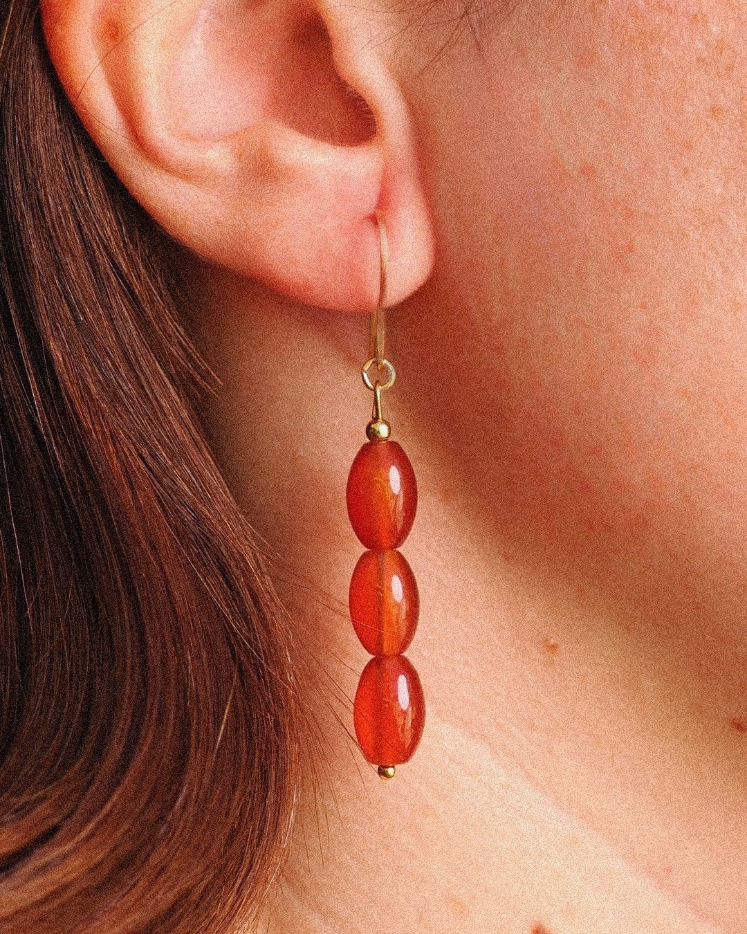 Pendientes Venus Acero Inoxidable Dorado Carnelia - Positive Jewels