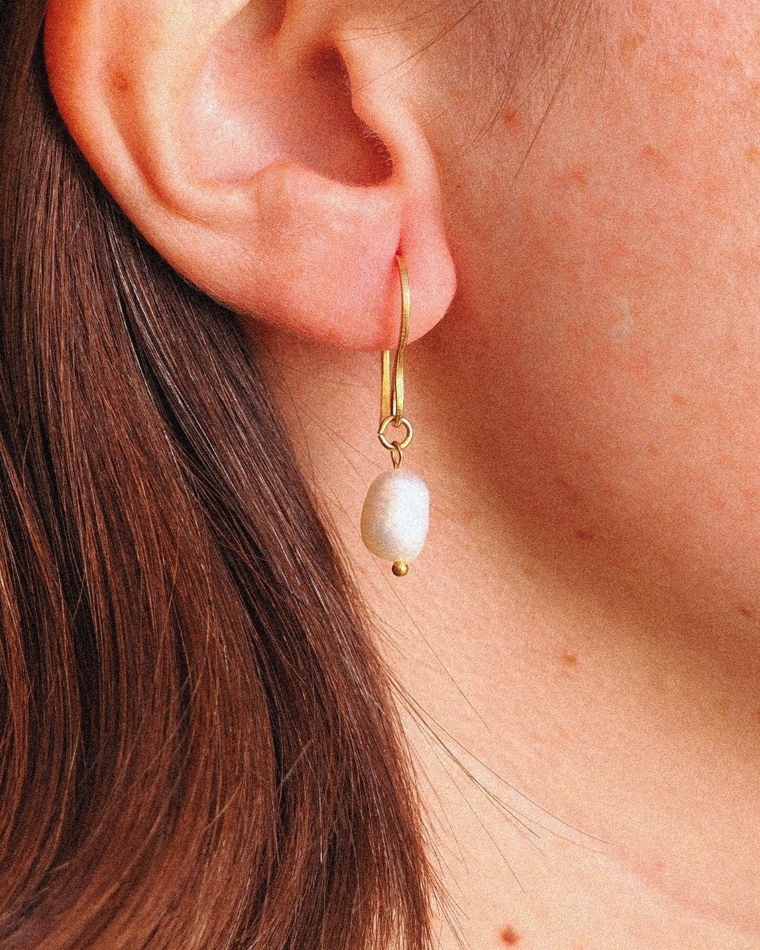 Pendientes Perla Acero Inoxidable Dorado - Positive Jewels