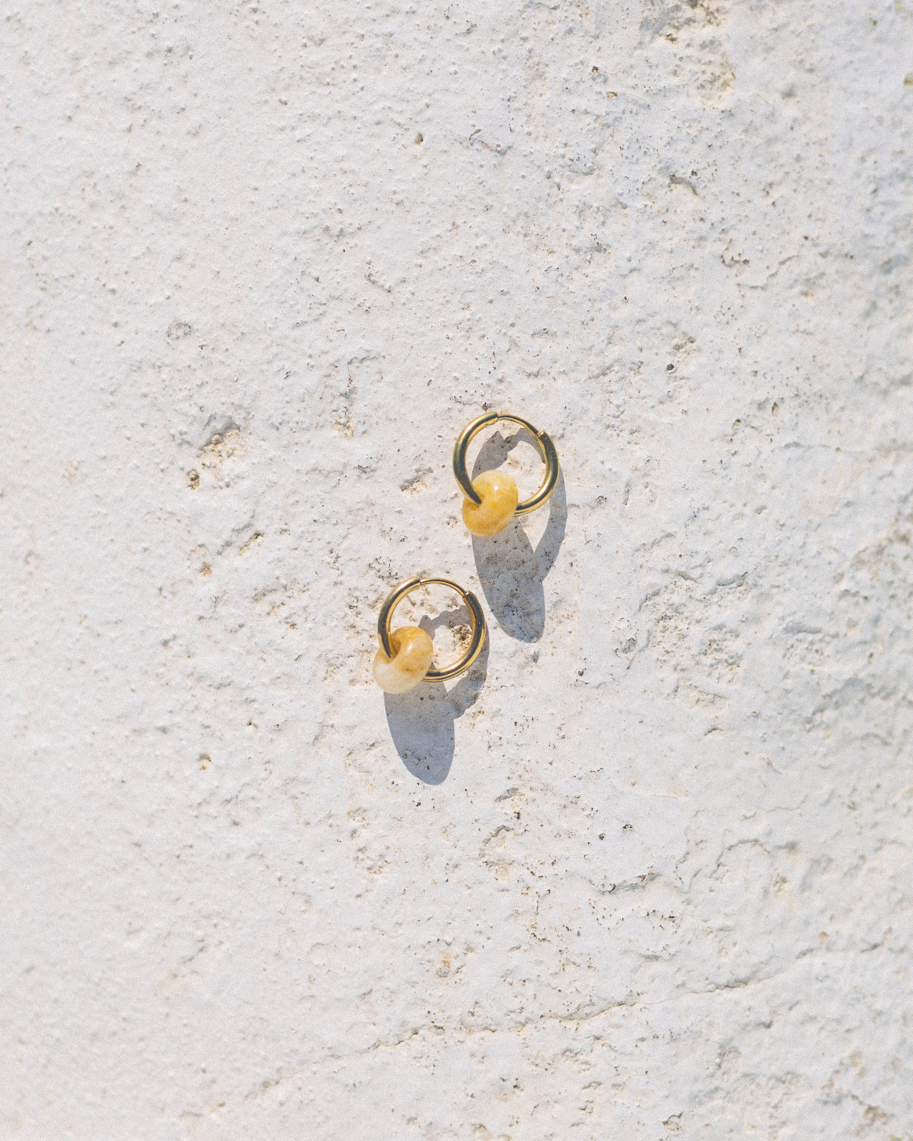 Pendientes Órbita Acero Inoxidable Dorado Ágata Amarilla - Positive Jewels