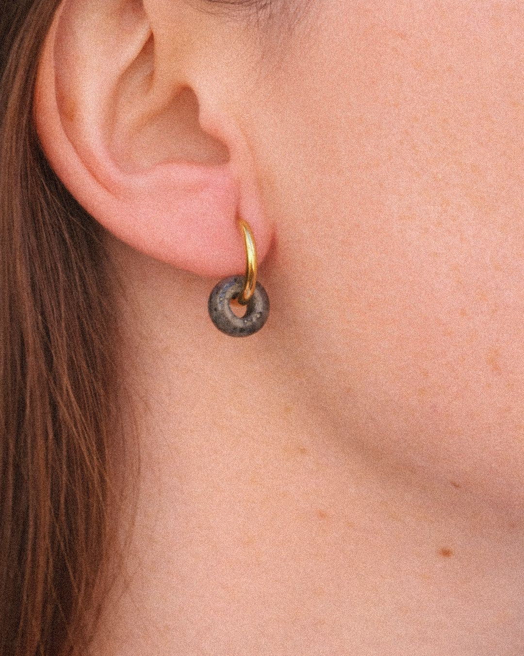 Pendientes Órbita Acero Inoxidable Dorado Obsidiana