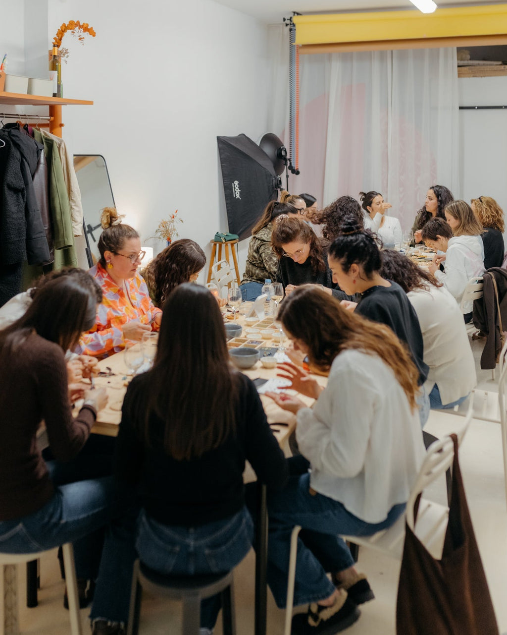 taller joyas con vino