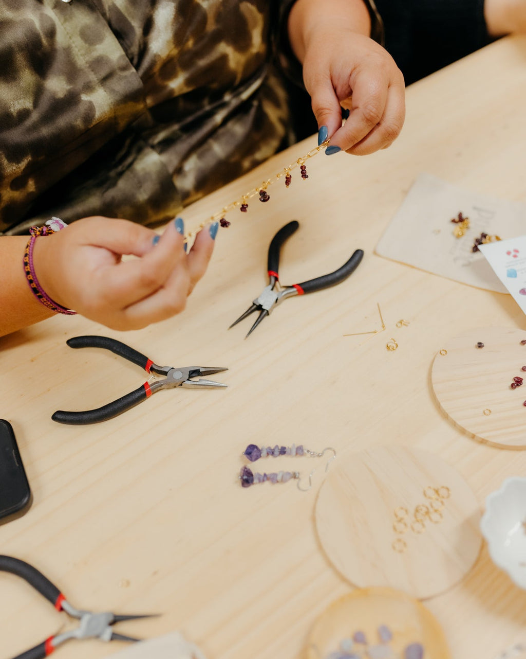 taller joyas con vino